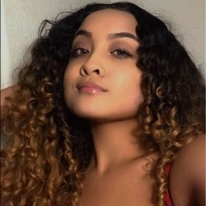 Meet your Posher, Gabby